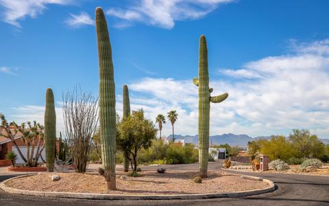760 E Mescal Pl, Tucson, AZ 85718 photo 1