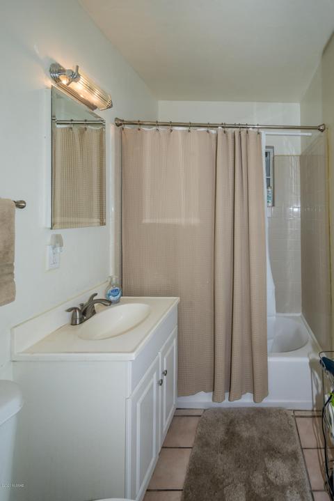 4601 E Cooper St, Tucson, AZ 85711 photo 12