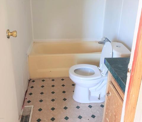 676 S Bisbee Ave, Willcox, AZ 85643 photo 6