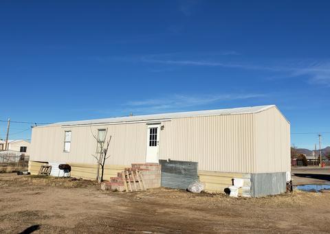 676 S Bisbee Ave, Willcox, AZ 85643 photo 2