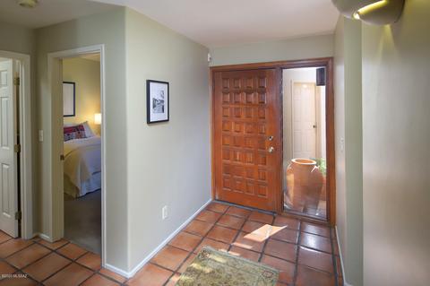 5383 E Francisco Loop, Tucson, AZ 85712 photo 4
