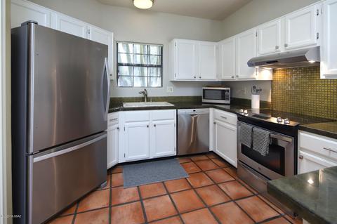 5383 E Francisco Loop, Tucson, AZ 85712 photo 6