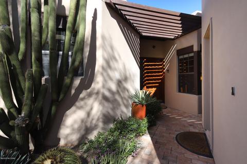 5383 E Francisco Loop, Tucson, AZ 85712 photo 3