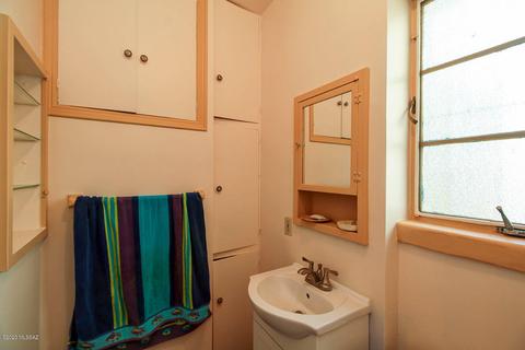 901 E Hedrick Dr, Tucson, AZ 85719 photo 22