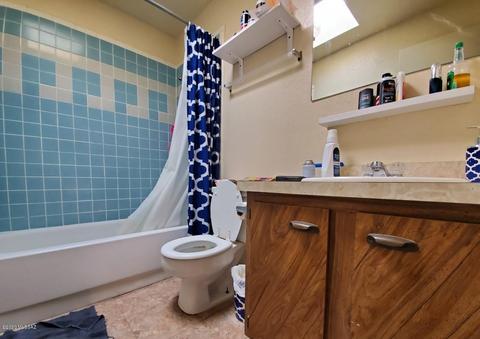 10 E Mills Dr, Tucson, AZ 85705 photo 8