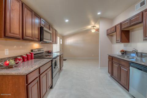3718 E Shepherd Pl, Tucson, AZ 85713 photo 13