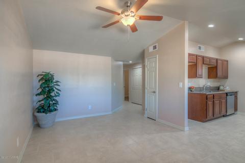 3718 E Shepherd Pl, Tucson, AZ 85713 photo 6