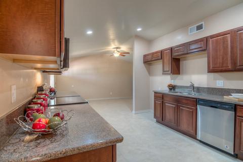 3718 E Shepherd Pl, Tucson, AZ 85713 photo 12