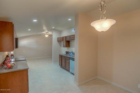 3718 E Shepherd Pl, Tucson, AZ 85713 photo 16