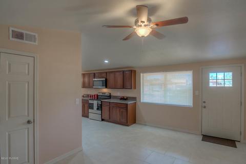 3718 E Shepherd Pl, Tucson, AZ 85713 photo 9