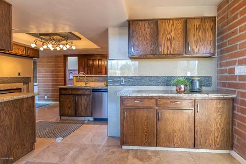 830 W Roller Coaster Rd, Tucson, AZ 85704 photo 23