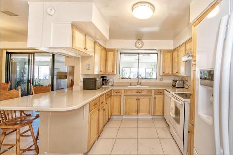 1011 W Granada St, Willcox, AZ 85643 photo 3