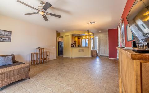 10482 E Sara Scarlet Loop, Tucson, AZ 85747 photo 6