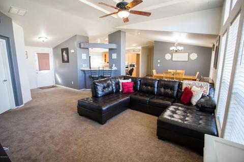 585 N Slate Dr, Vail, AZ 85641 photo 4