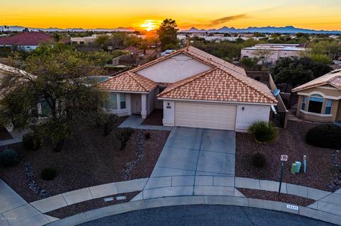 10106 E Axe Handle Ct, Tucson, AZ 85748 photo 1