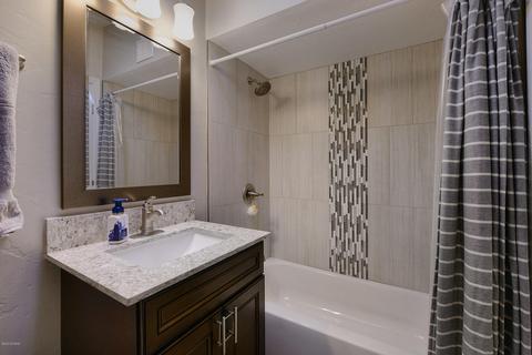 8731 E Burning Tree Dr, Tucson, AZ 85710 photo 13