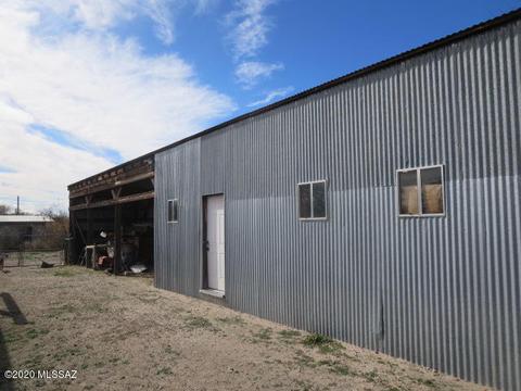 75 W Merrill Dr, Saint David, AZ 85630 photo 2