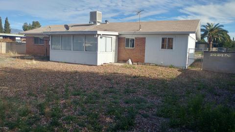 7427 E 34th St, Tucson, AZ 85710 photo 14