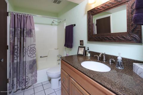 7712 E Kenyon Dr, Tucson, AZ 85710 photo 9