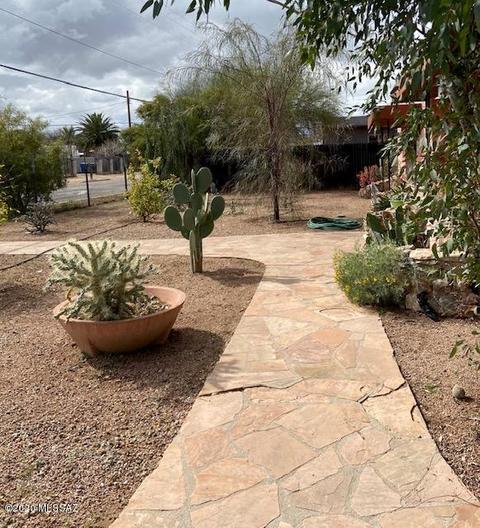 455 E Blacklidge Dr, Tucson, AZ 85705 photo 16