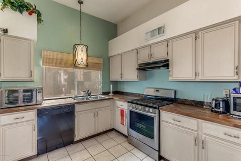 10400 E Thunderbolt Dr, Tucson, AZ 85748 photo 9