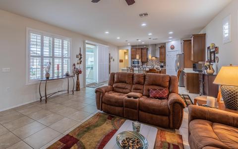14054 E Cariole St, Vail, AZ 85641 photo 6