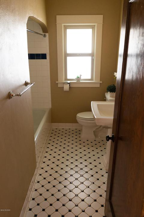 1041 E Grant Rd, Tucson, AZ 85719 photo 29