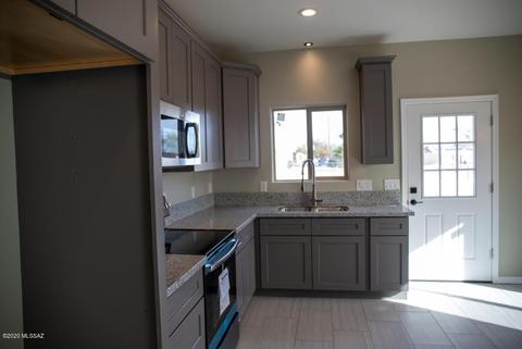 2541 E Pinal Vis, Tucson, AZ 85713 photo 11