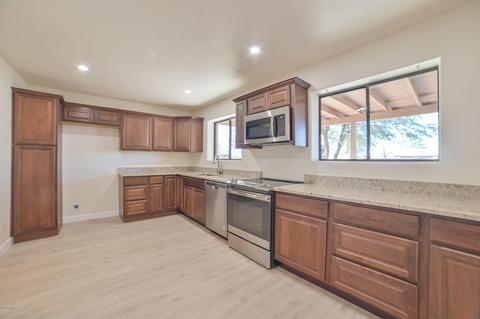 9433 E Watson Dr, Tucson, AZ 85730 photo 3