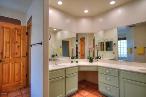 12515 E Thunderbird Trl, Tucson, AZ 85749 photo 32