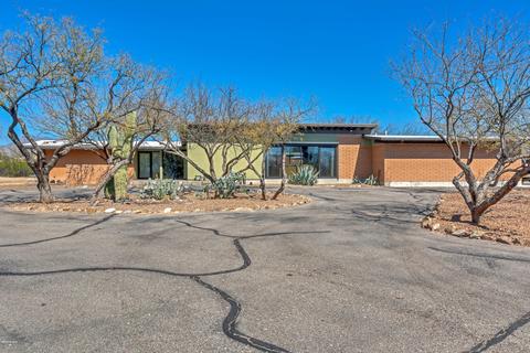 9055 E Bears Path Rd, Tucson, AZ 85749 photo 1