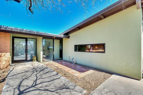 9055 E Bears Path Rd, Tucson, AZ 85749 photo 3