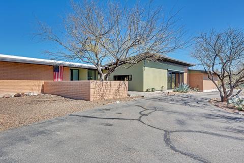 9055 E Bears Path Rd, Tucson, AZ 85749 photo 2