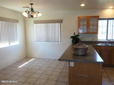658 E Post Rd, Benson, AZ 85602 photo 10