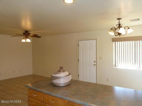 658 E Post Rd, Benson, AZ 85602 photo 12
