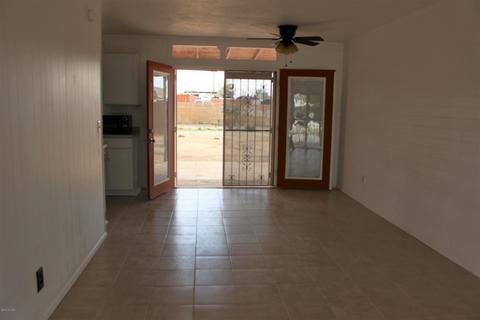 4062 E Sylvane Dr, Tucson, AZ 85711 photo 2