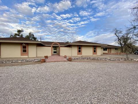 8930 E Bears Path Rd, Tucson, AZ 85749 photo 2