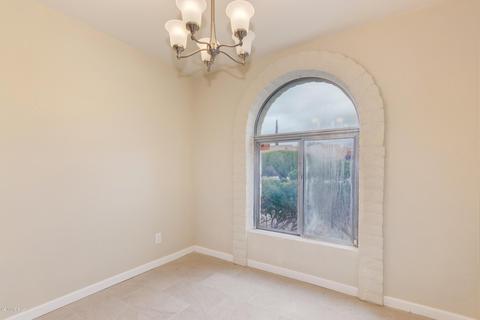 637 E Savannah St, Vail, AZ 85641 photo 7
