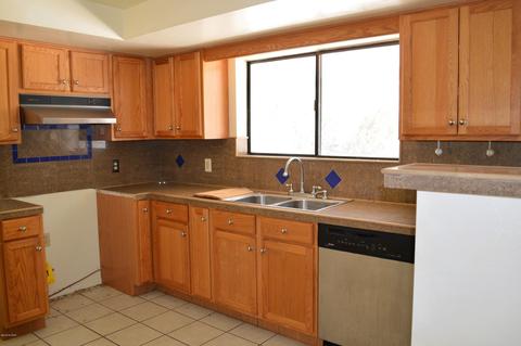 8822 E Snyder Rd, Tucson, AZ 85749 photo 6
