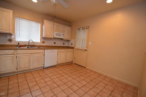 5633 E 18th St, Tucson, AZ 85711 photo 3