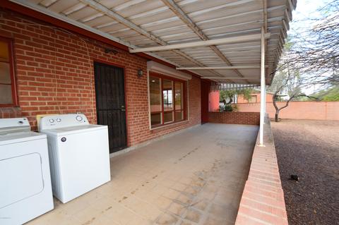 5633 E 18th St, Tucson, AZ 85711 photo 12