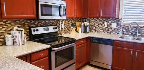 9449 E Lilly Bay Loop, Tucson, AZ 85710 photo 6