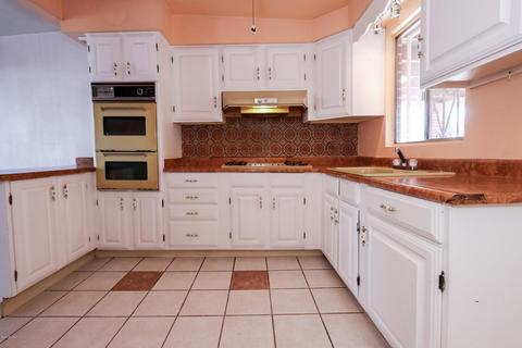 7209 E 28th St, Tucson, AZ 85710 photo 3