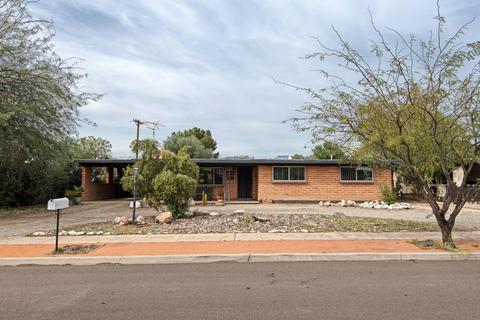 5211 E 3rd St, Tucson, AZ 85711 photo 3