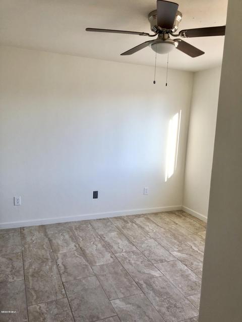 318 E Aircraft Rd, Tucson, AZ 85706 photo 16