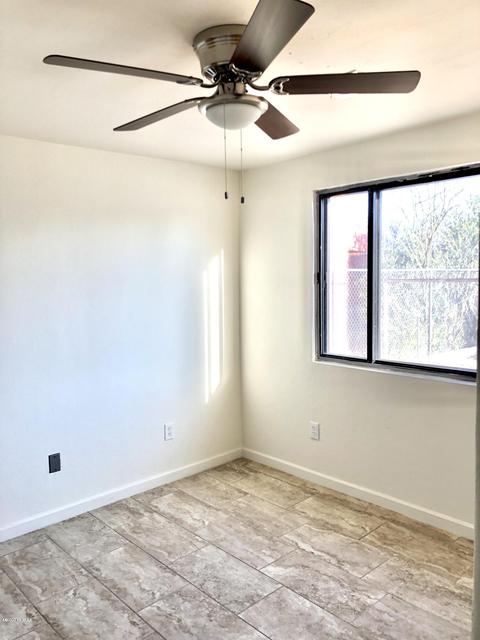 318 E Aircraft Rd, Tucson, AZ 85706 photo 13