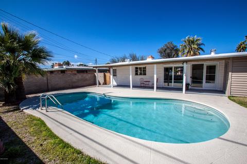 6202 Eli St, Tucson, AZ 85711 photo 2