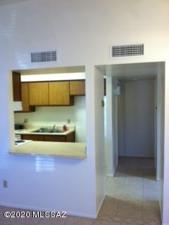 1410 E Hedrick Dr, Tucson, AZ 85719 photo 11