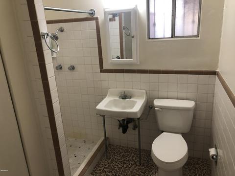 438 E 35th St, Tucson, AZ 85713 photo 6