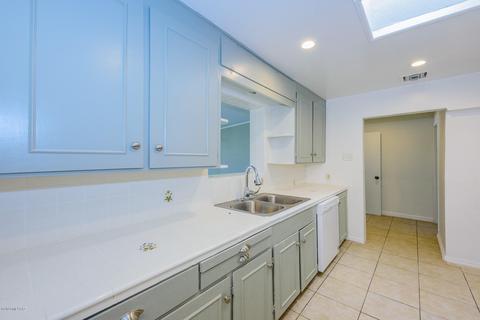 5347 E 20th St, Tucson, AZ 85711 photo 8